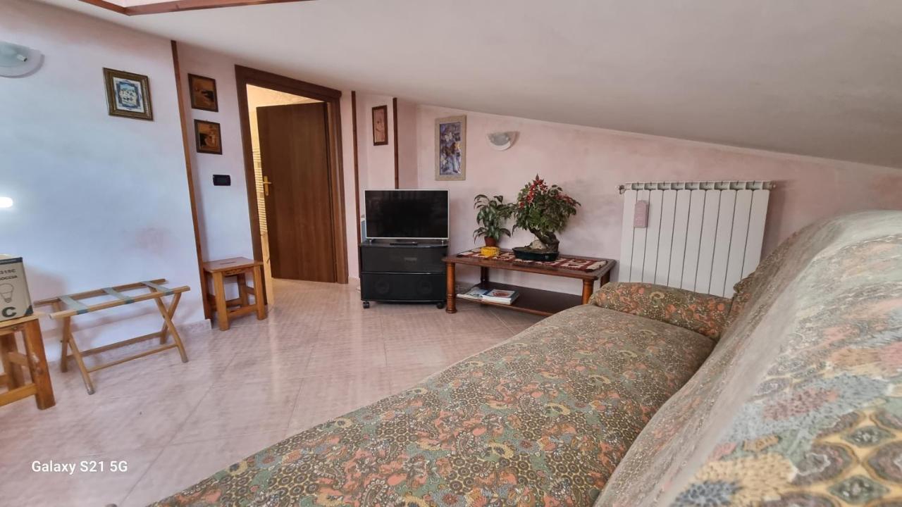 Lilly'S House Villa Castel Di Sangro Exterior photo